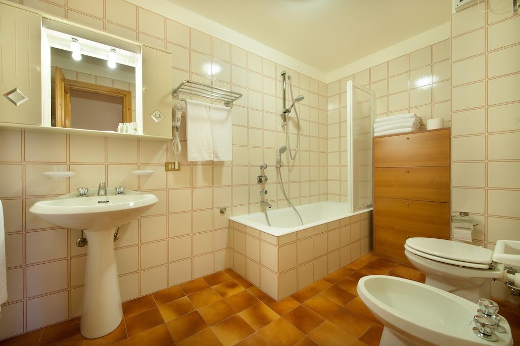 Appartamenti 3000 Livigno Bilik gambar